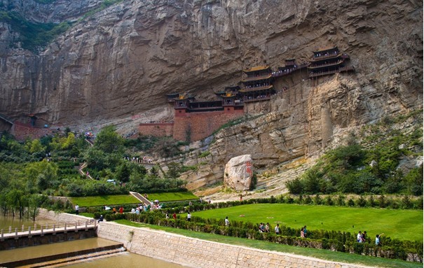 悬空寺实景图